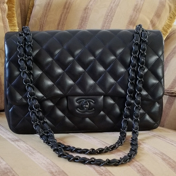 Additional photos of Chanel So Black Limited - Picture 9 of 16